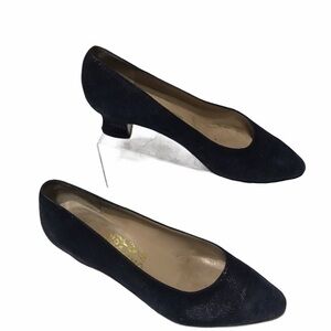 Salvatore Ferragamo pebble block heel shoes 7.5B
